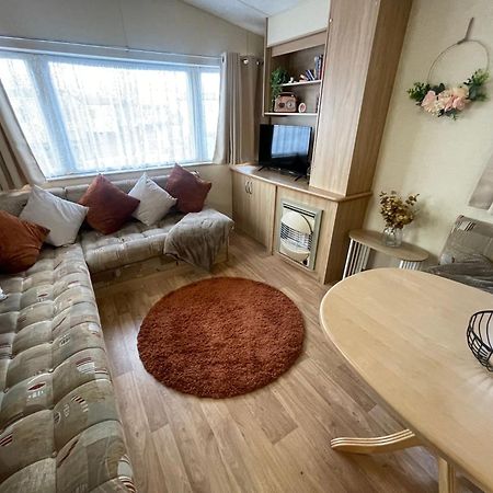 Sandlemere - 6 Berth, 3 Bedroom Caravan Tunstall  Exterior foto